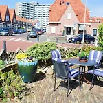 Holiday home Everts Egmond aan Zee